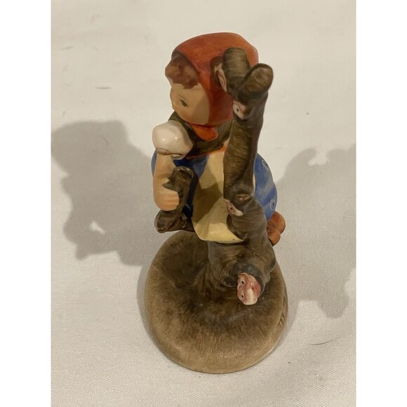 Goebel Hummel Apple Tree Girl W. Germany 4" Figurine 141 3/0 Vintage Cute!!! - Picture 3 of 8